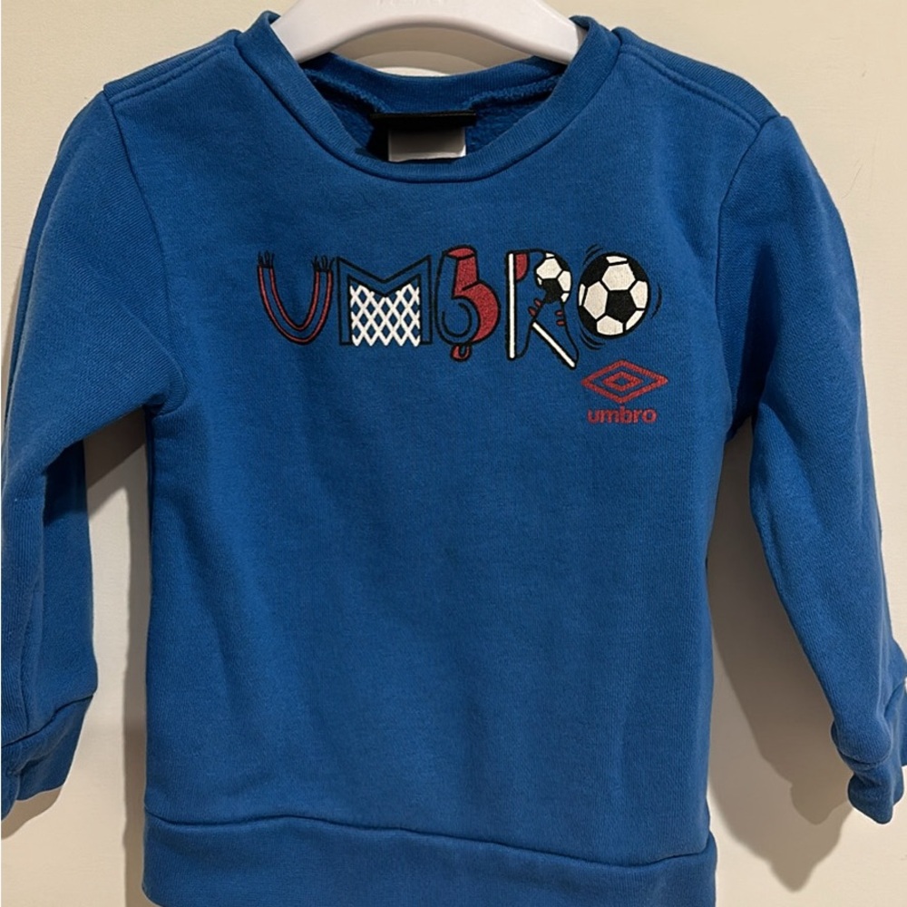 Umbro boys soccer sweater